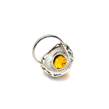 Load image into Gallery viewer, Nicky Butler SS Honey Quartz Bold Oval Flower Ring