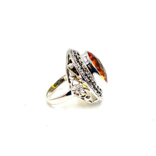 Load image into Gallery viewer, Nicky Butler SS Honey Quartz Bold Oval Flower Ring